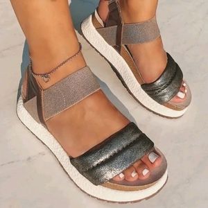 OTBT Libra Silver 8 platform sandals pewter, white,  gunmetal,  tan